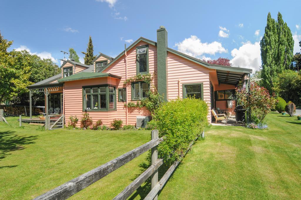 The Ferry Bed & Breakfast Queenstown Exterior foto