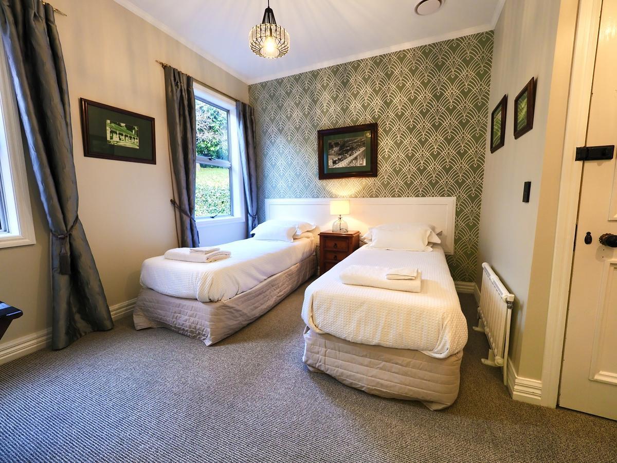 The Ferry Bed & Breakfast Queenstown Exterior foto