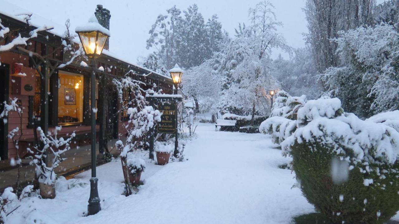 The Ferry Bed & Breakfast Queenstown Exterior foto